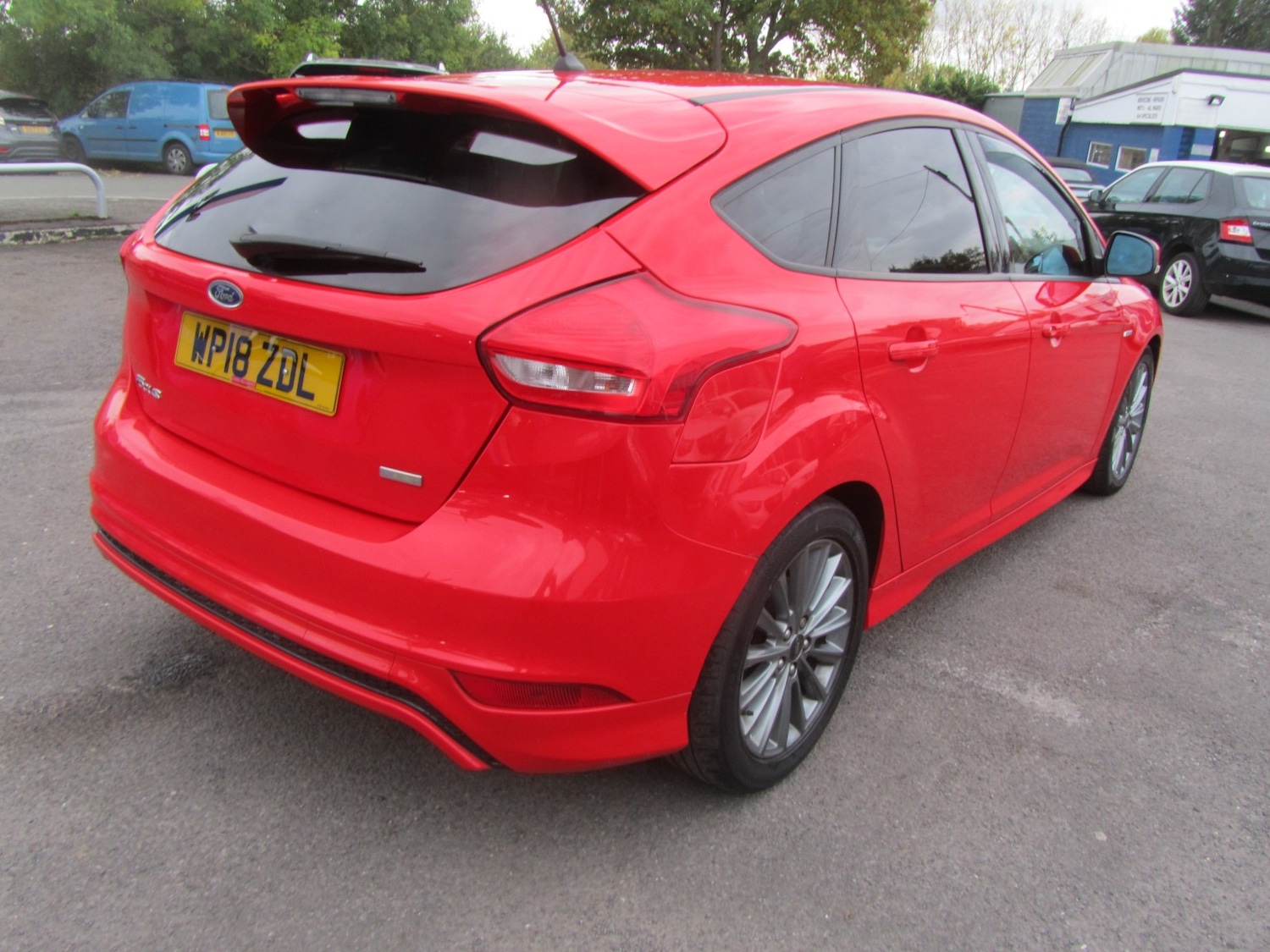 Used Ford Focus 2018 for sale - 75994582: Photo 2