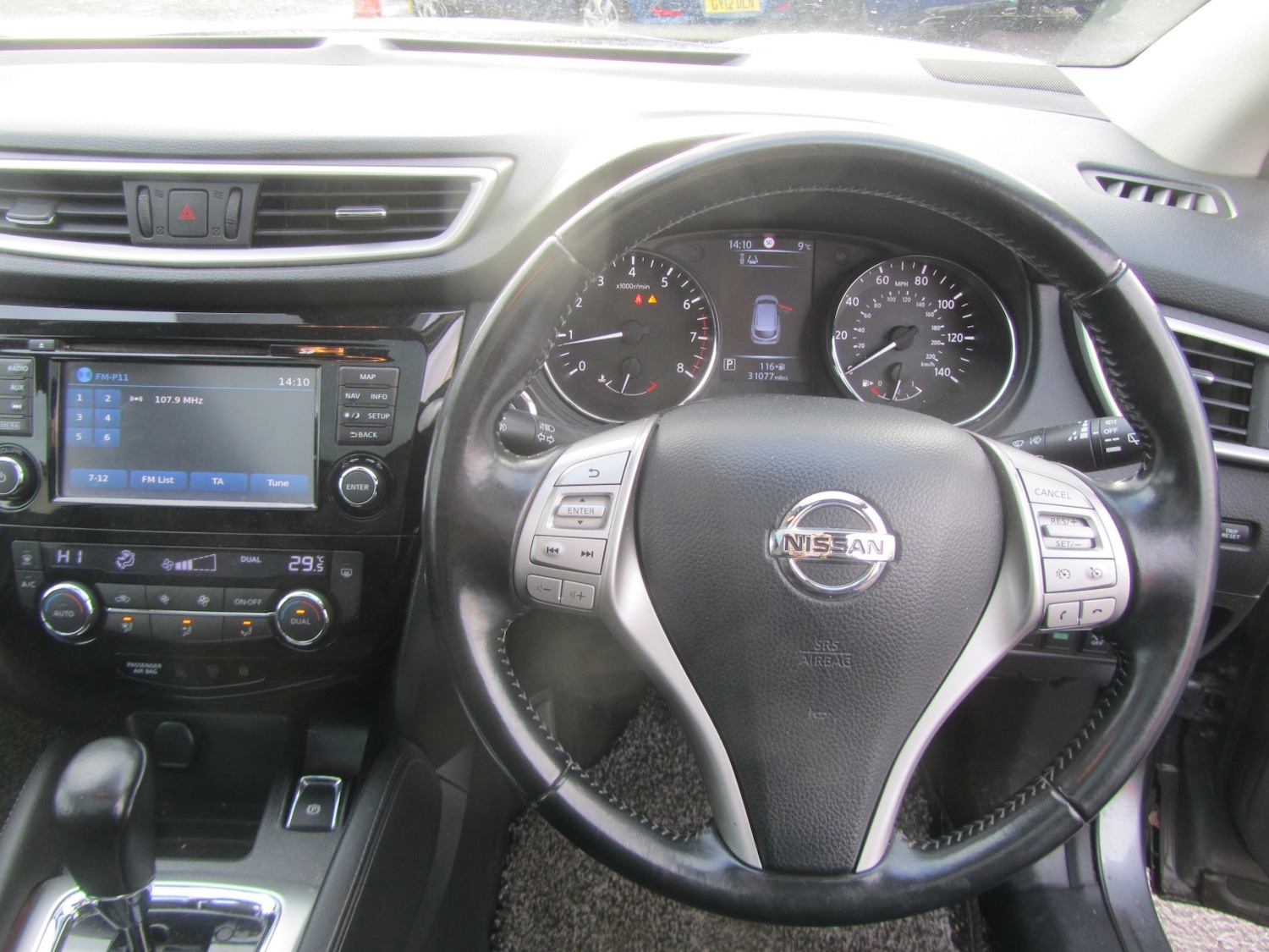 Used Nissan Qashqai 2014 for sale - 77303633: Photo 12