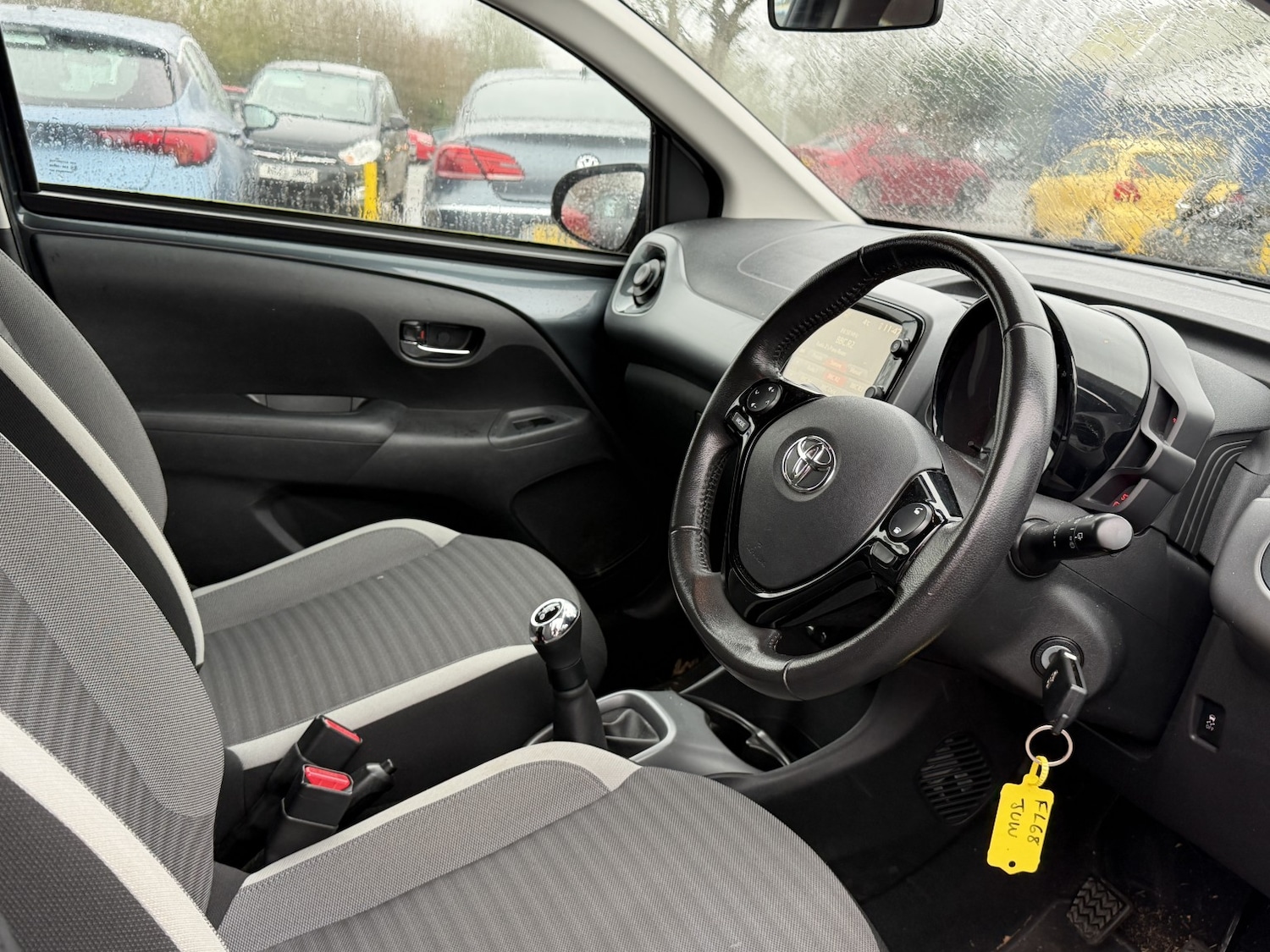 Used Toyota AYGO 2018 for sale - 77423535: Photo 3