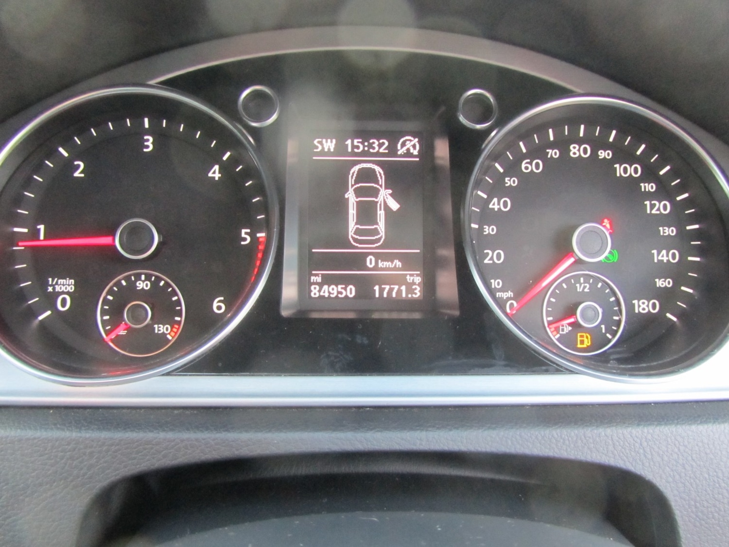 Used Volkswagen CC 2013 for sale - 76536726: Photo 16