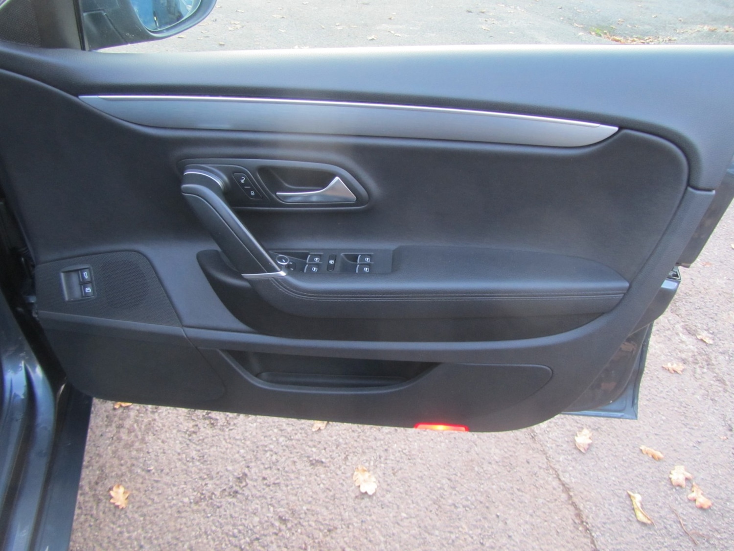 Used Volkswagen CC 2013 for sale - 76536726: Photo 31