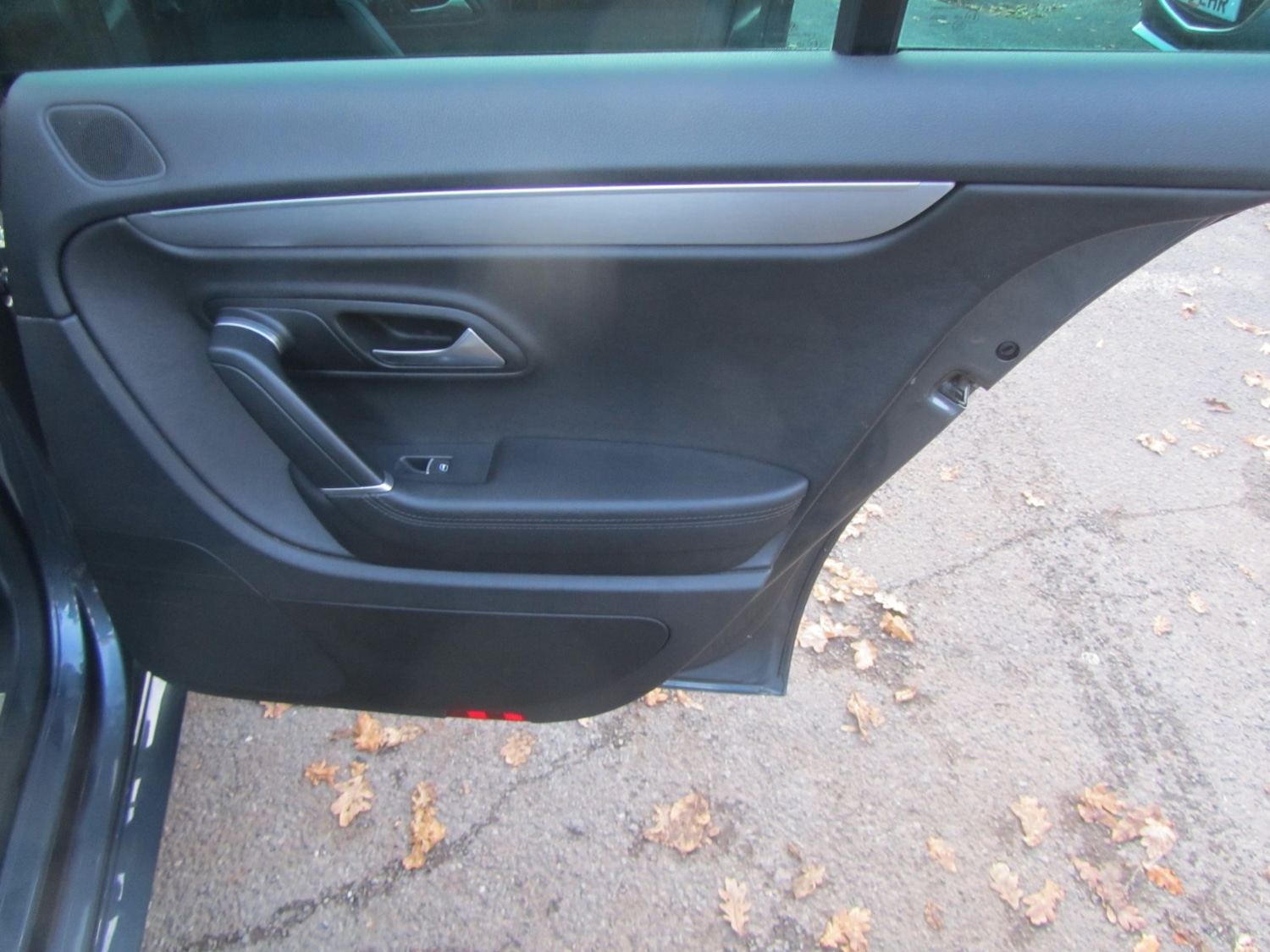 Used Volkswagen CC 2013 for sale - 76536726: Photo 32