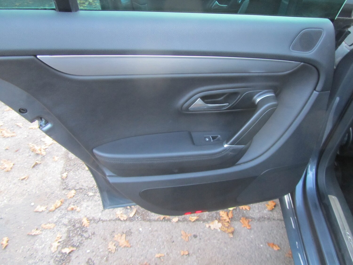 Used Volkswagen CC 2013 for sale - 76536726: Photo 33