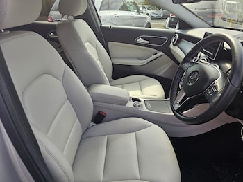Used Mercedes-Benz GLA 2014 for sale - 79539573: Photo