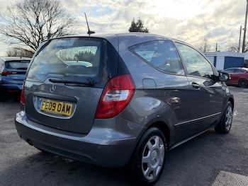 Used Mercedes-Benz A-Class 2009 for sale - 77438370: Photo