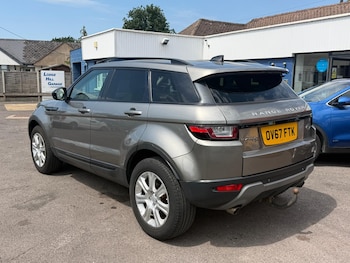 Used Land Rover Range Rover Evoque 2017 for sale - 79060241: Photo