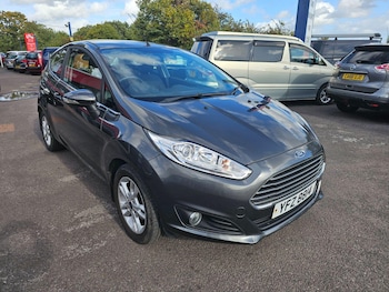 2015 - 1.3 Zetec 3-Door