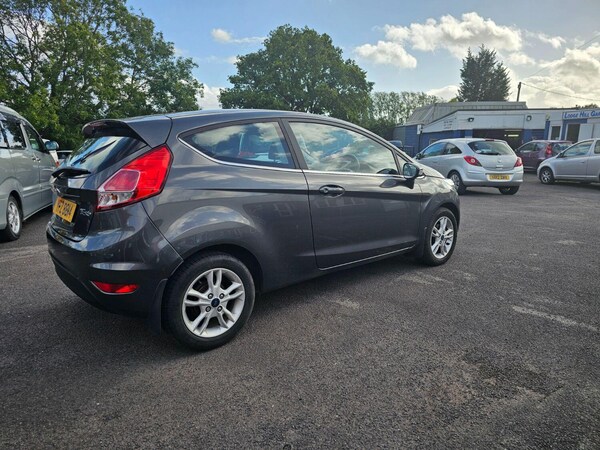 Used Ford Fiesta 2015 for sale - 76023939: Photo 9