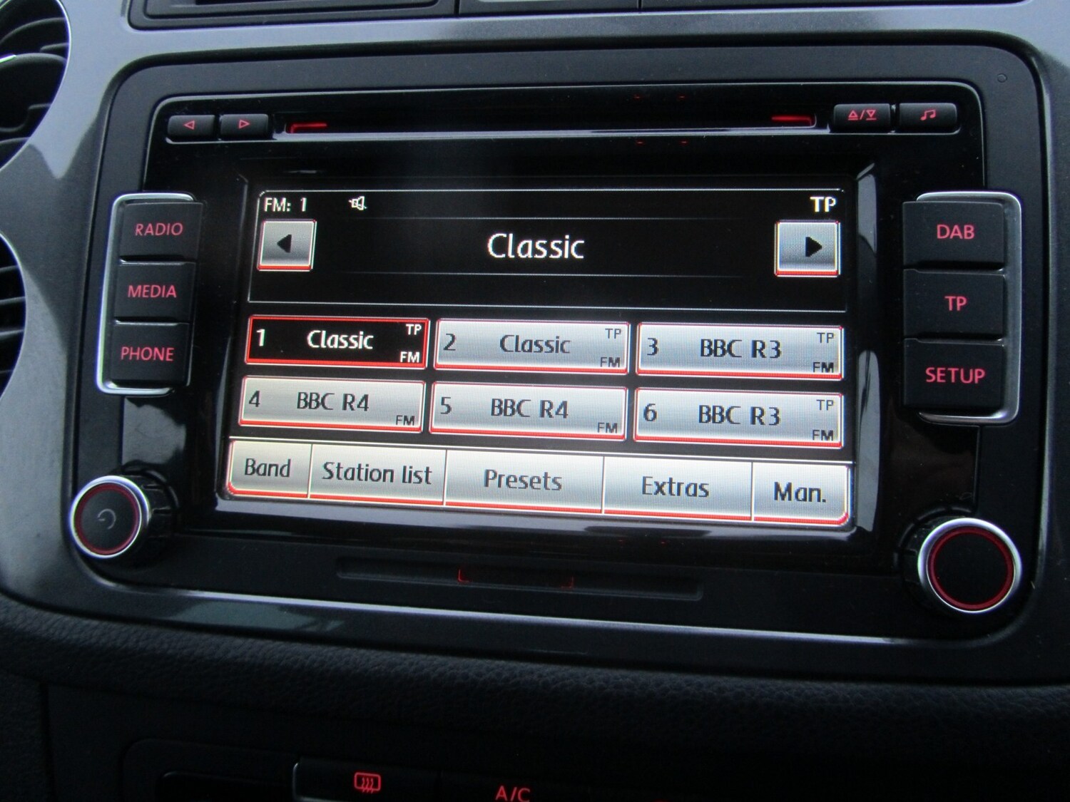 Used Volkswagen Tiguan 2012 for sale - 77465759: Photo 15