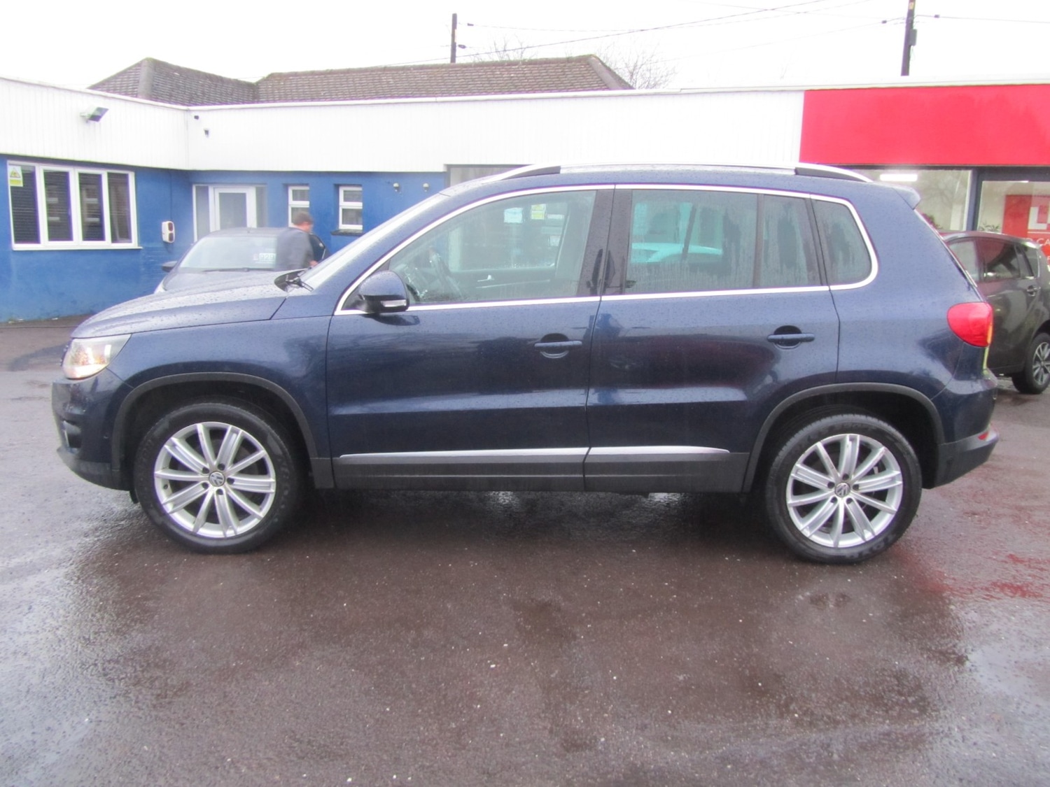 Used Volkswagen Tiguan 2012 for sale - 77465759: Photo 6