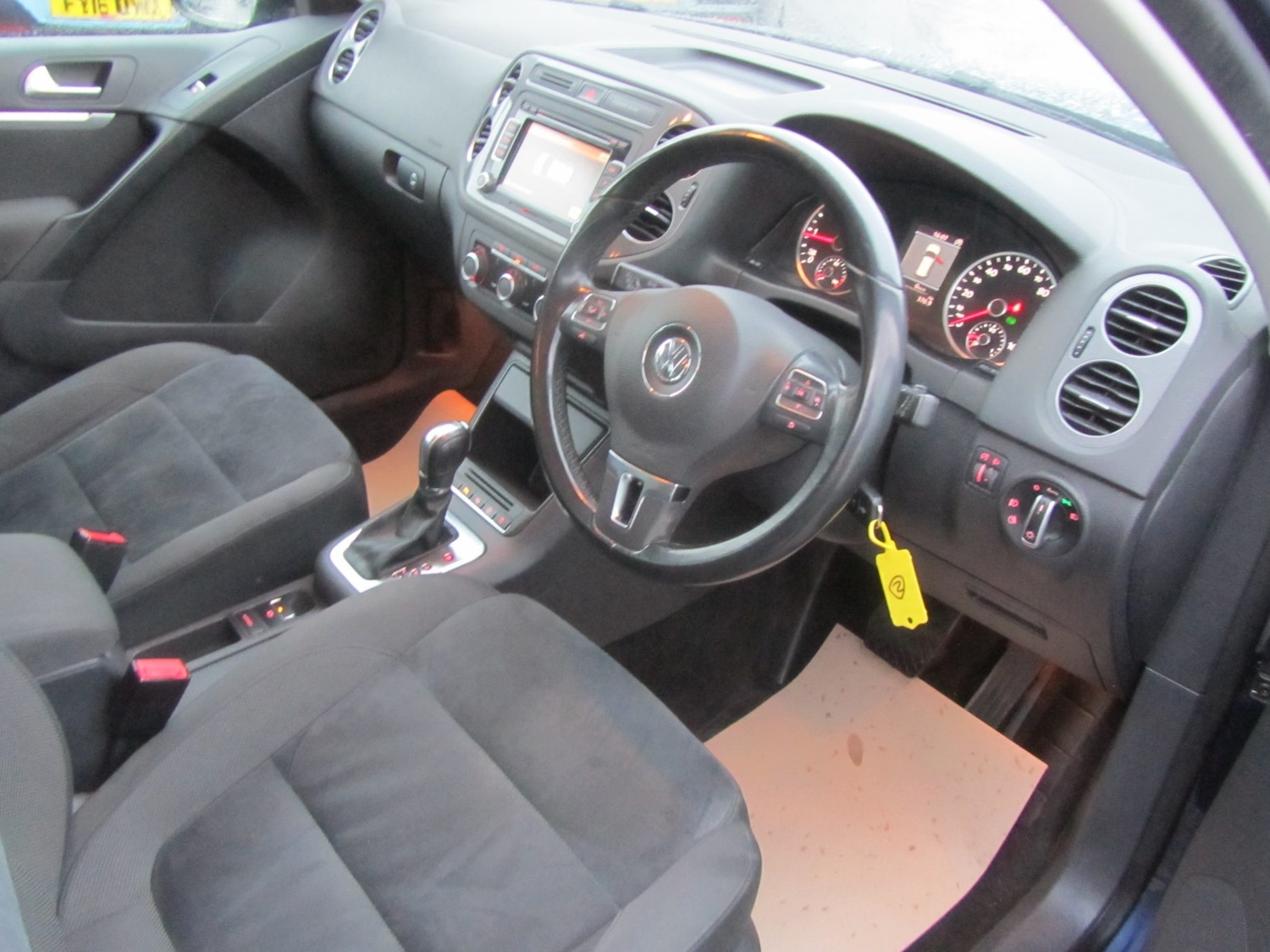 Used Volkswagen Tiguan 2012 for sale - 77465759: Photo 9