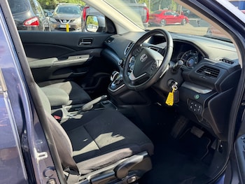 Used Honda CR-V 2016 for sale - 79130672: Photo