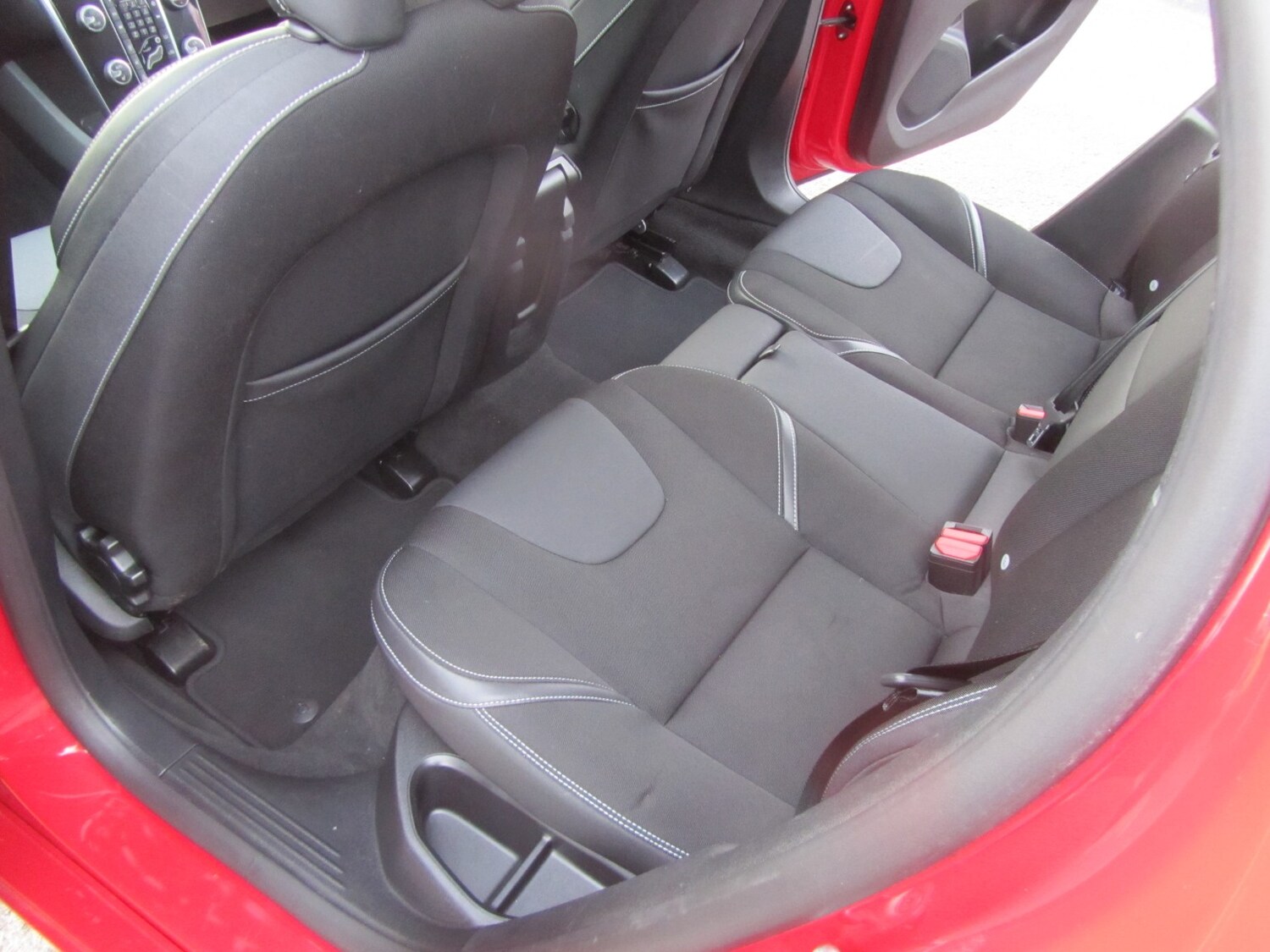 Used Volvo V40 2017 for sale - 77028024: Photo 23