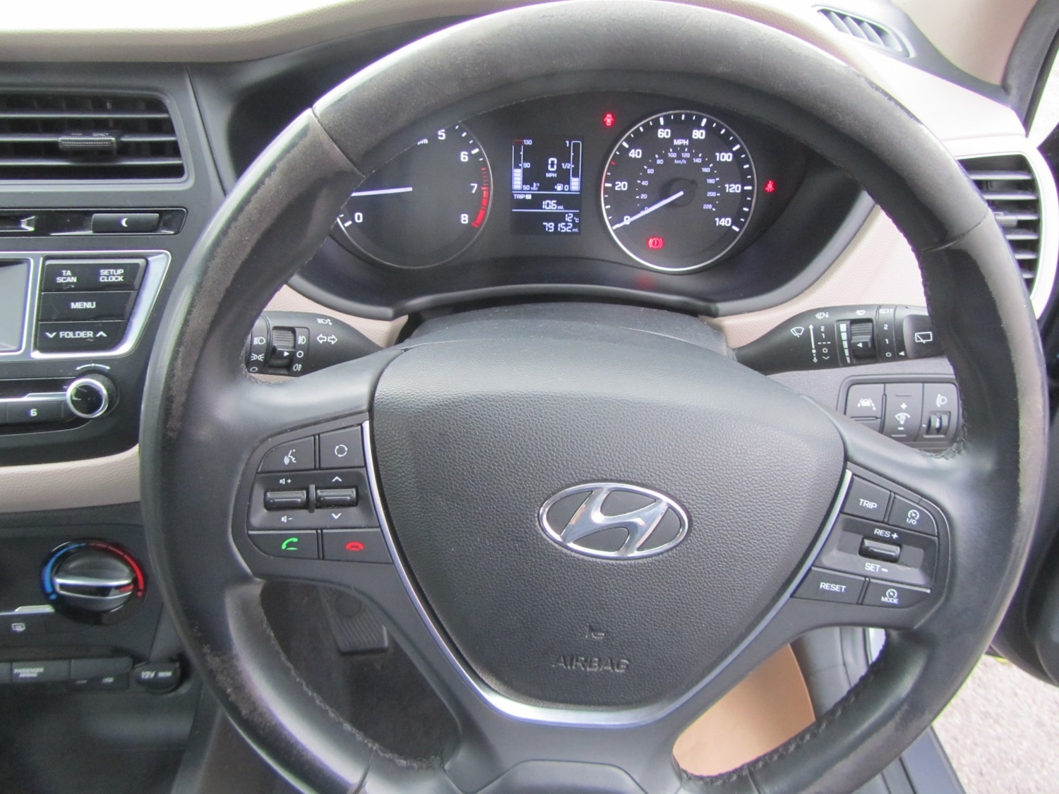 Used Hyundai i20 2016 for sale - 76019628: Photo 15