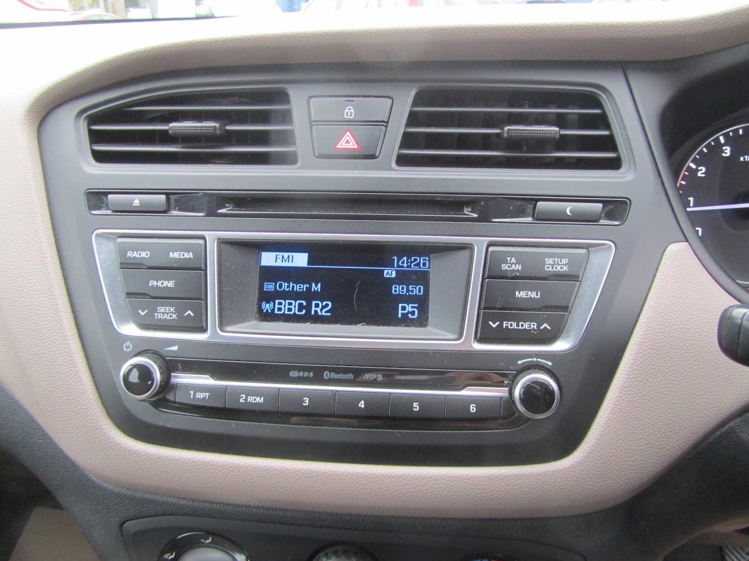 Used Hyundai i20 2016 for sale - 76019628: Photo 17