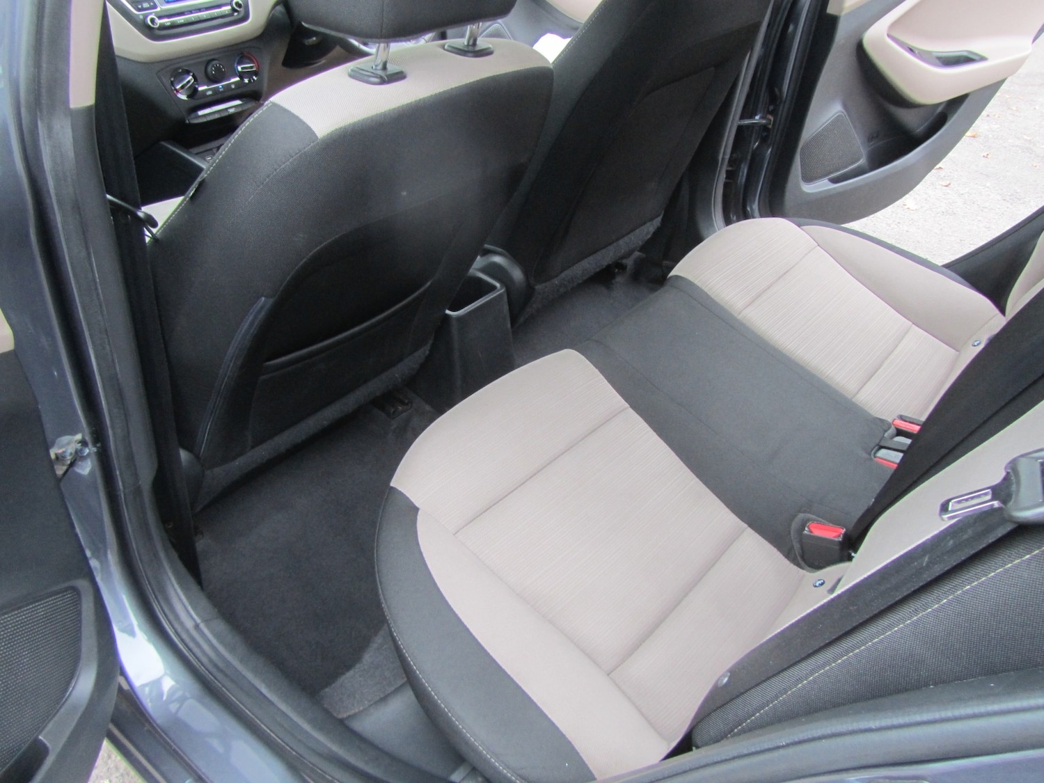 Used Hyundai i20 2016 for sale - 76019628: Photo 25