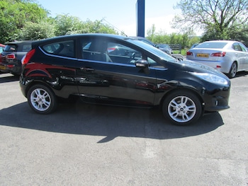 Used Ford Fiesta 2015 for sale - 78433832: Photo