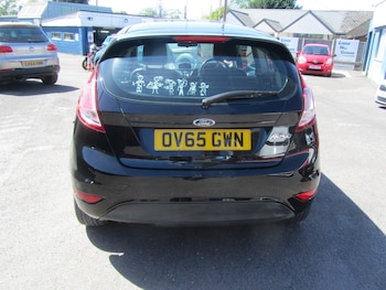 Used Ford Fiesta 2015 for sale - 78433832: Photo