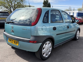 Used Vauxhall Corsa 2003 for sale - 78577874: Photo