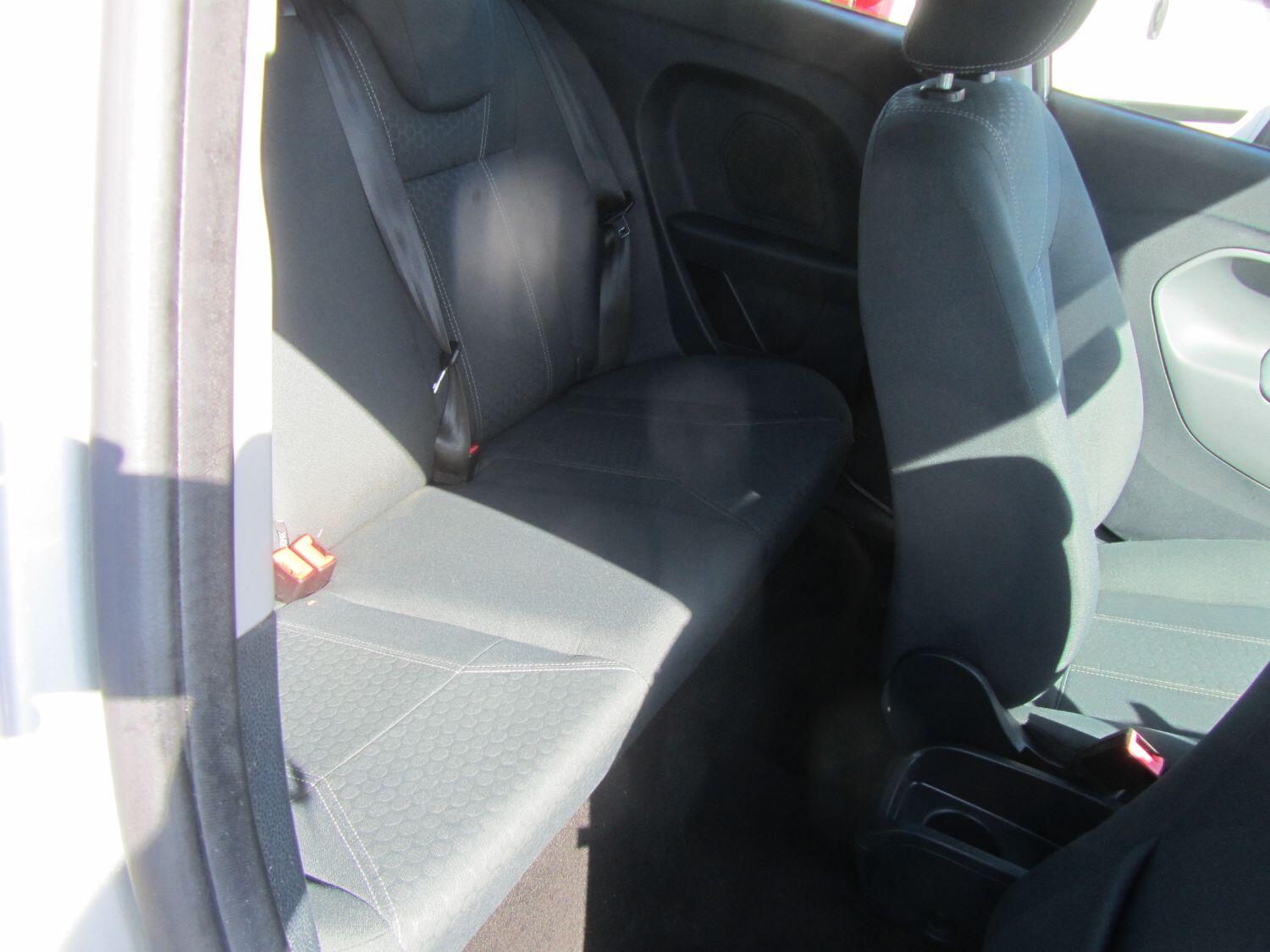 Used Ford Fiesta 2010 for sale - 76340358: Photo 12