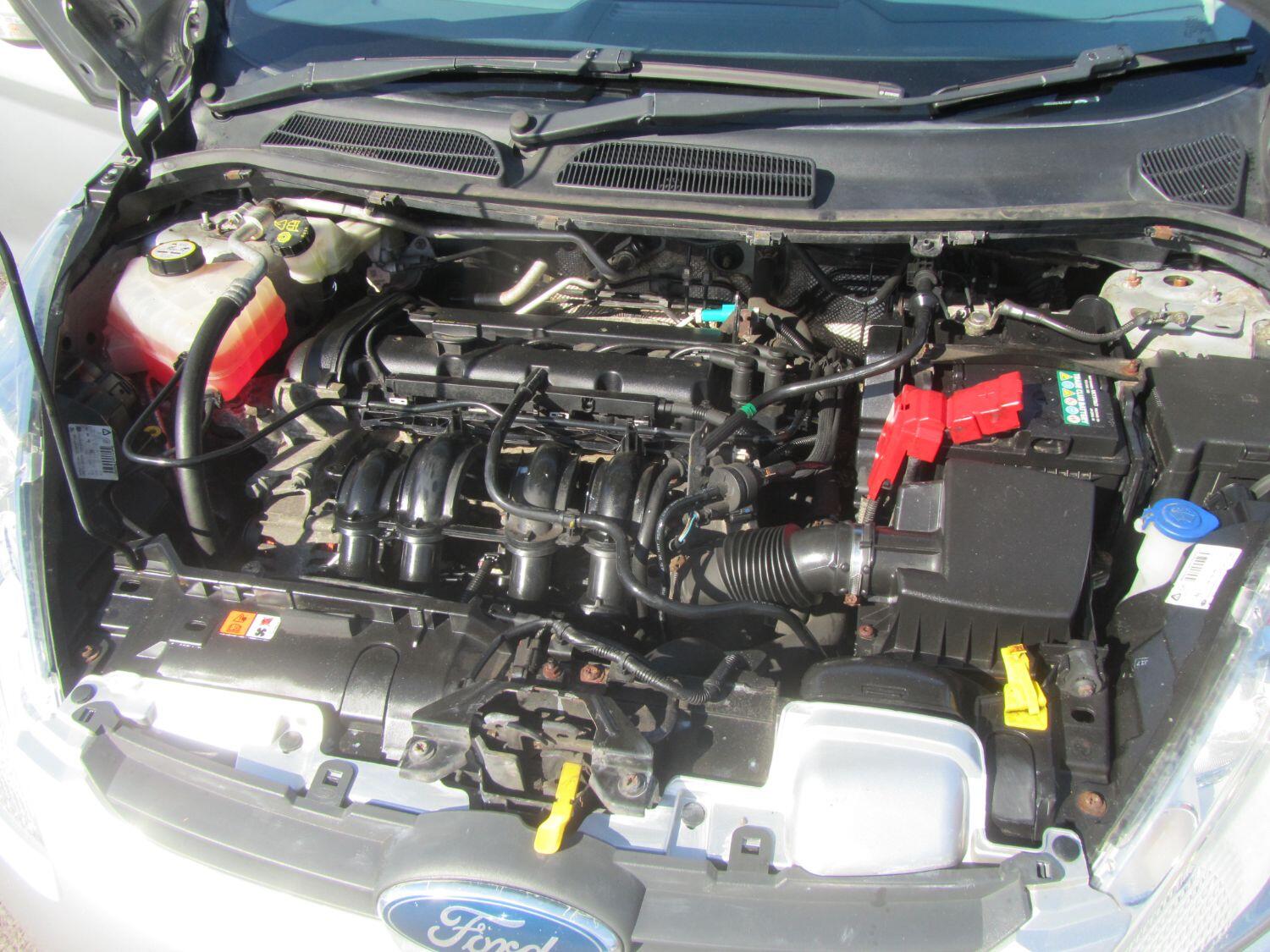 Used Ford Fiesta 2010 for sale - 76340358: Photo 22