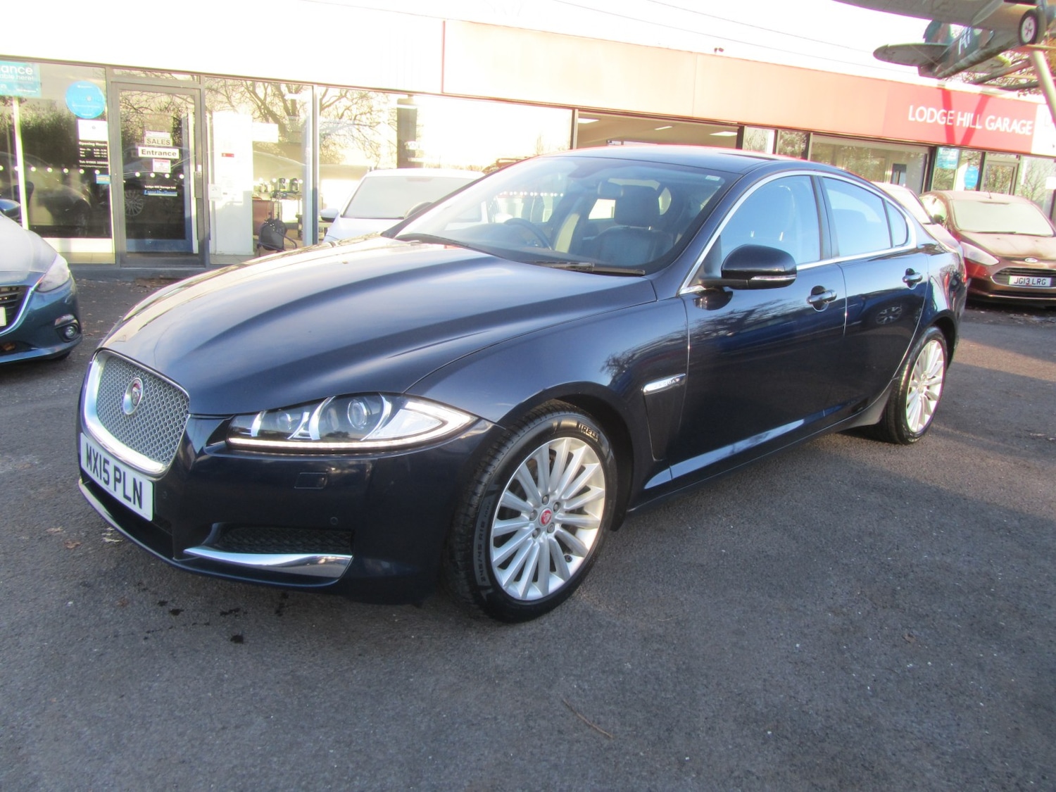 Used Jaguar XF 2015 for sale - 76631568: Photo 8