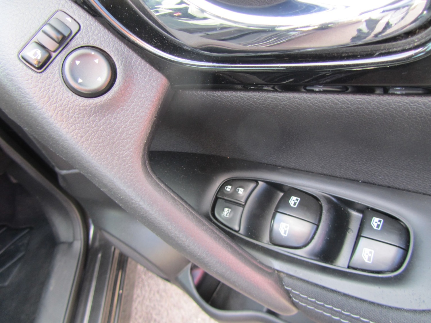 Used Nissan Qashqai 2018 for sale - 77837011: Photo 14