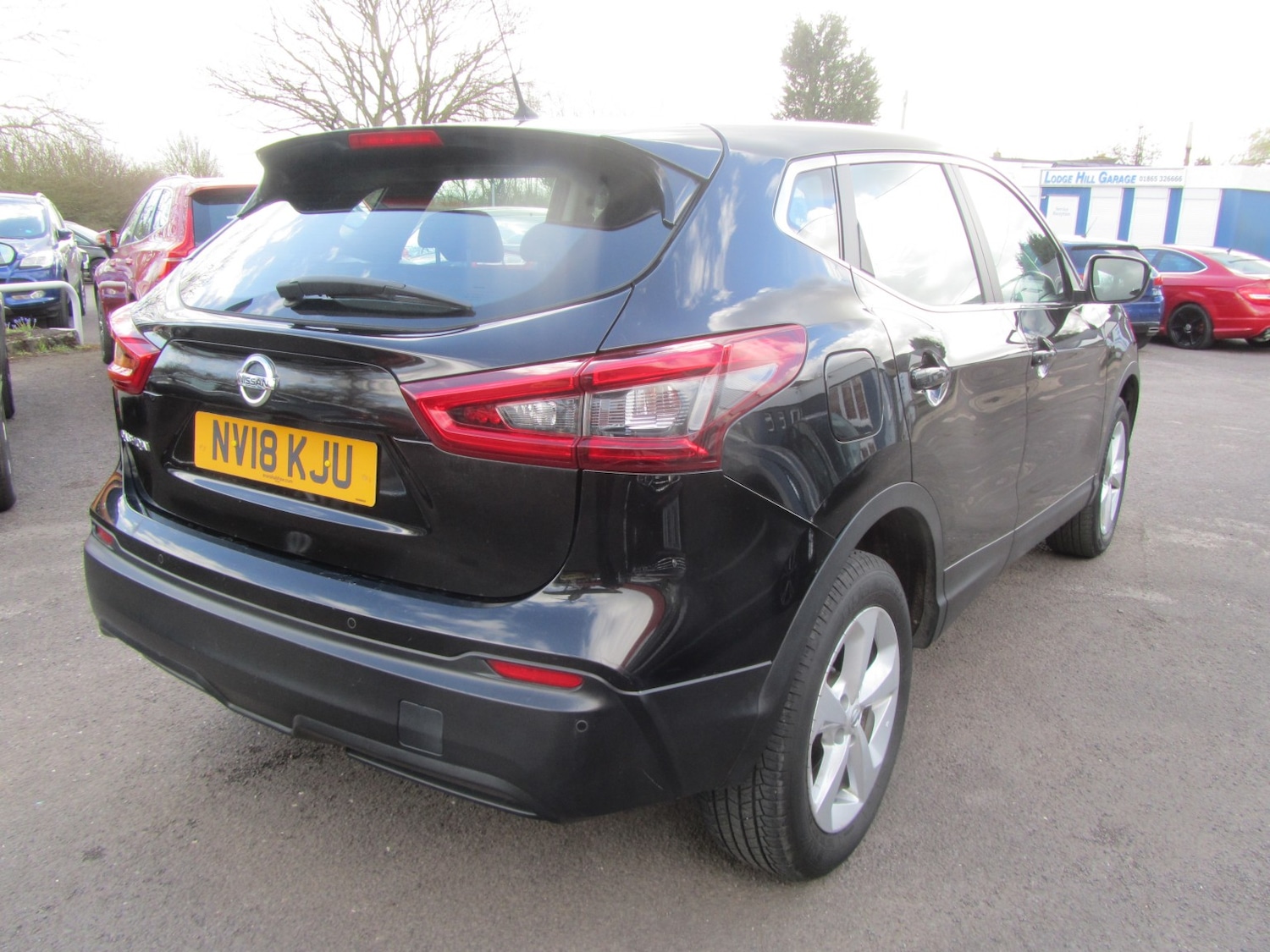 Used Nissan Qashqai 2018 for sale - 77837011: Photo 2