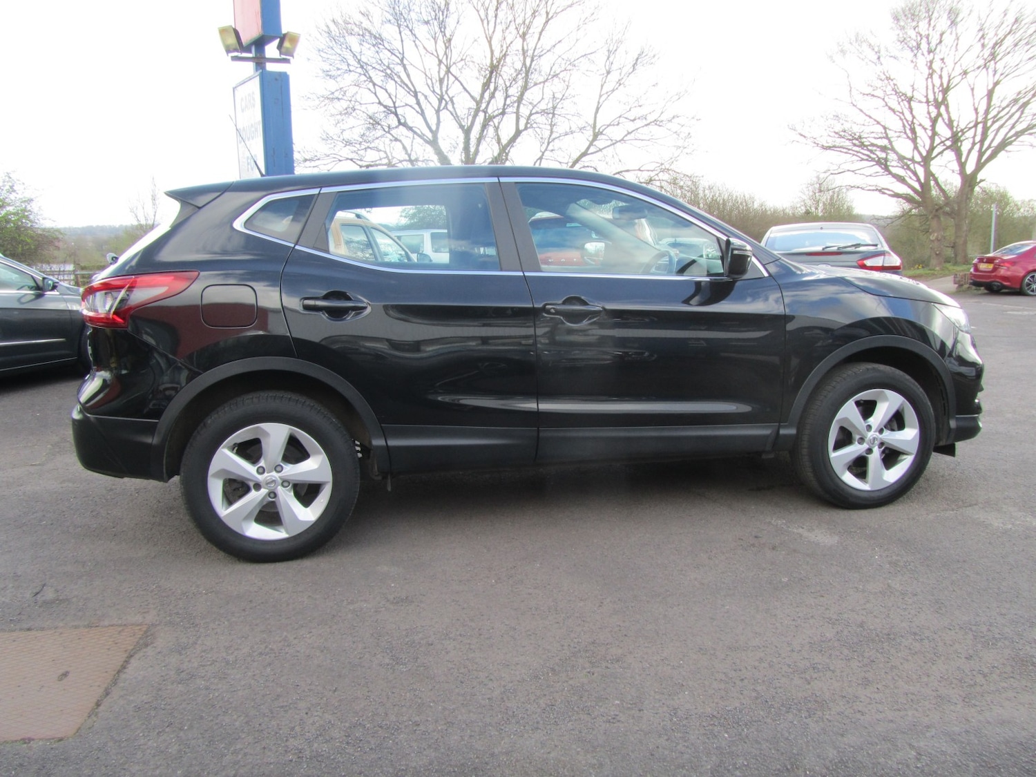 Used Nissan Qashqai 2018 for sale - 77837011: Photo 4