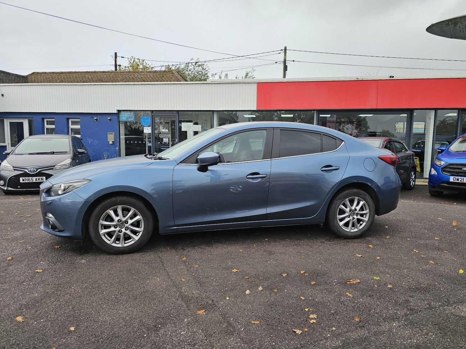 Used Mazda Mazda3 2015 for sale - 76334834: Photo 2