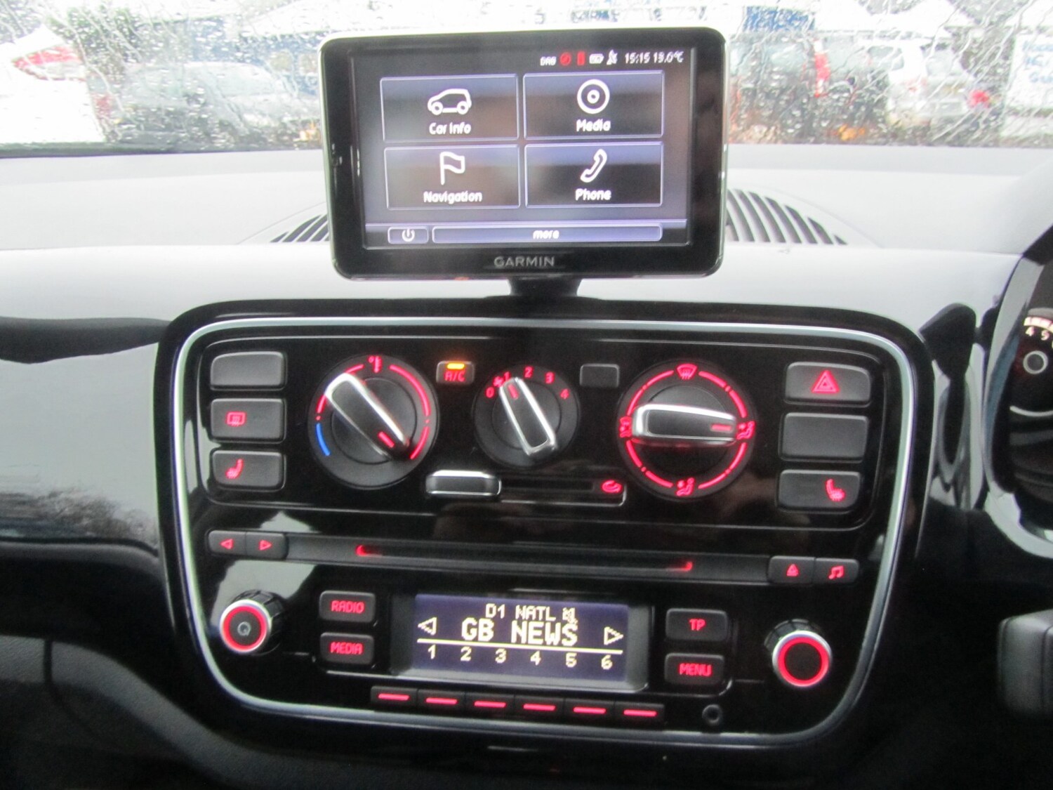 Used Volkswagen up! 2016 for sale - 76580022: Photo 14