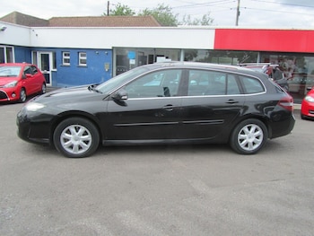 Used Renault Laguna 2010 for sale - 75615808: Photo