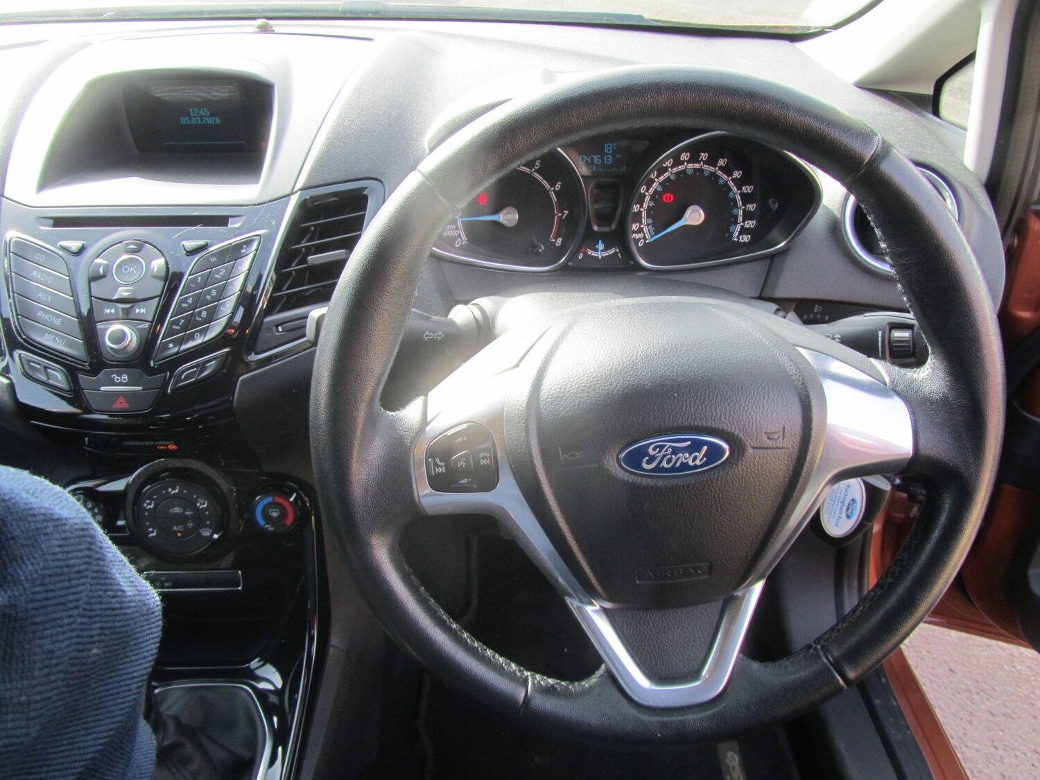 Used Ford Fiesta 2015 for sale - 77766535: Photo 11