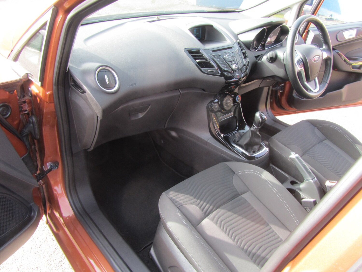 Used Ford Fiesta 2015 for sale - 77766535: Photo 17