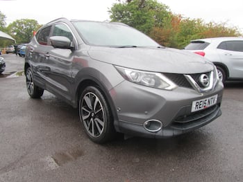 Used Nissan Qashqai 2015 for sale - 79620425: Photo