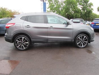 Used Nissan Qashqai 2015 for sale - 79620425: Photo