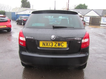 Used Skoda Fabia 2013 for sale - 77465162: Photo