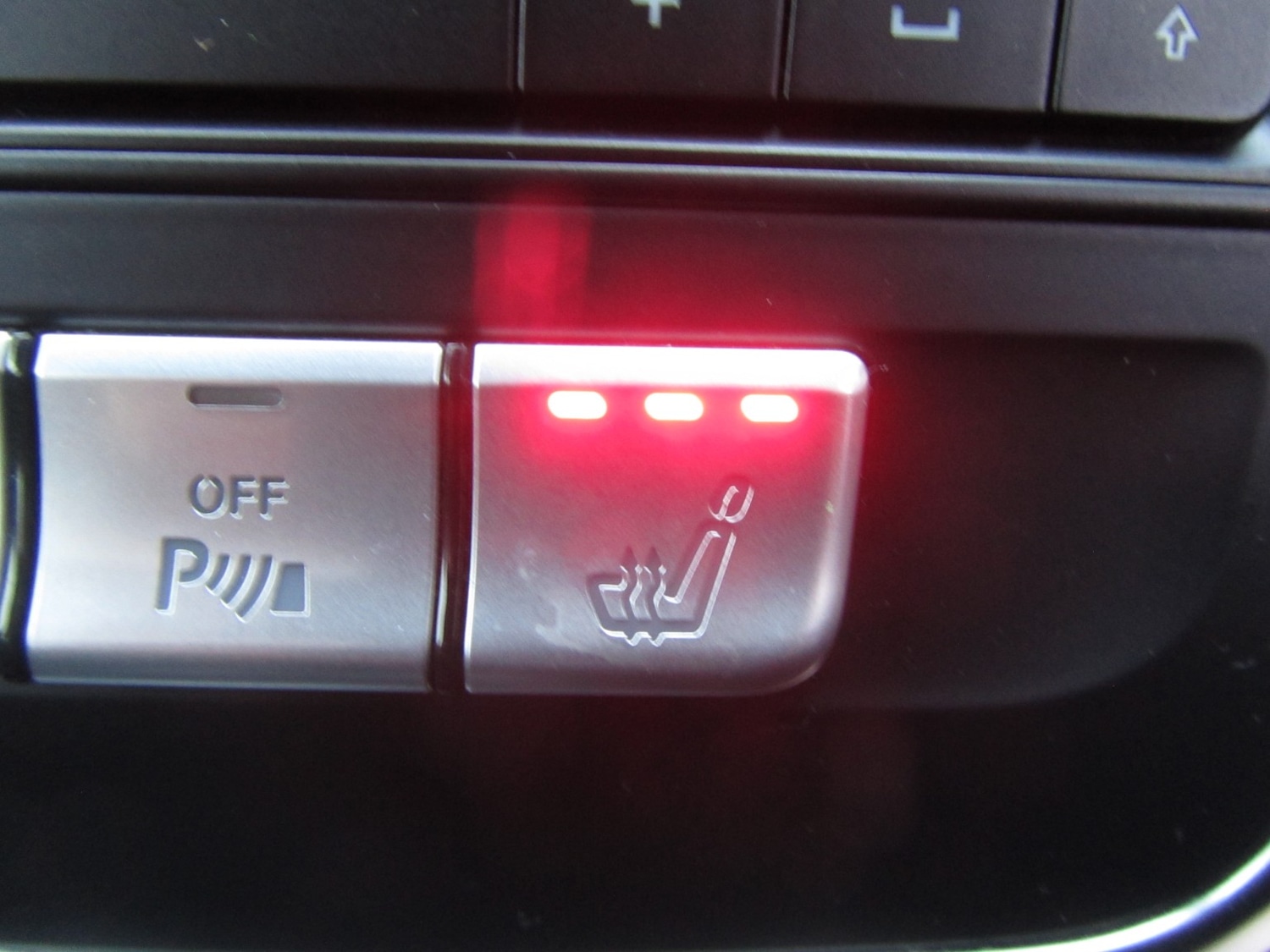 Used Mercedes-Benz A-Class 2016 for sale - 77541677: Photo 17