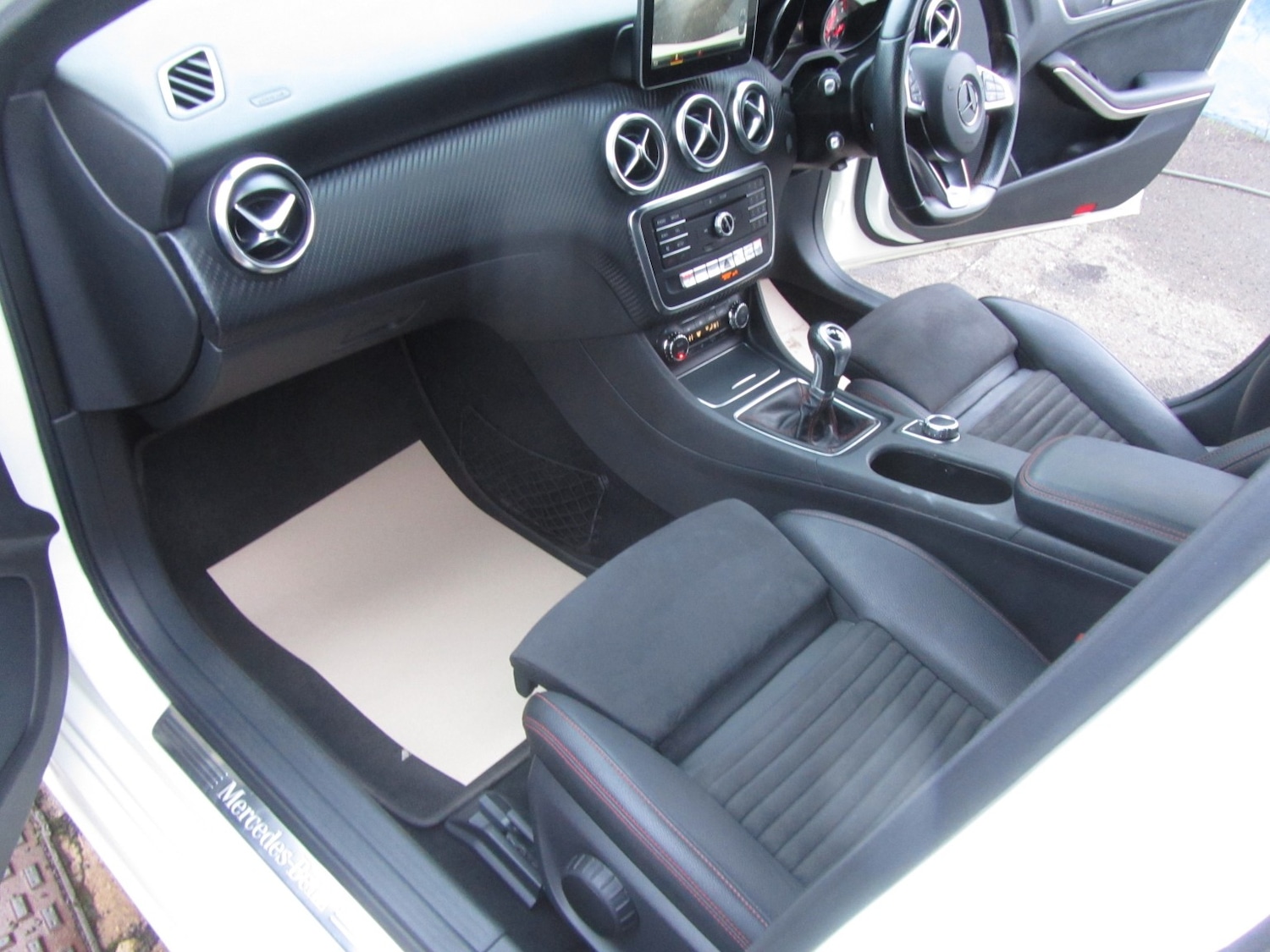 Used Mercedes-Benz A-Class 2016 for sale - 77541677: Photo 21