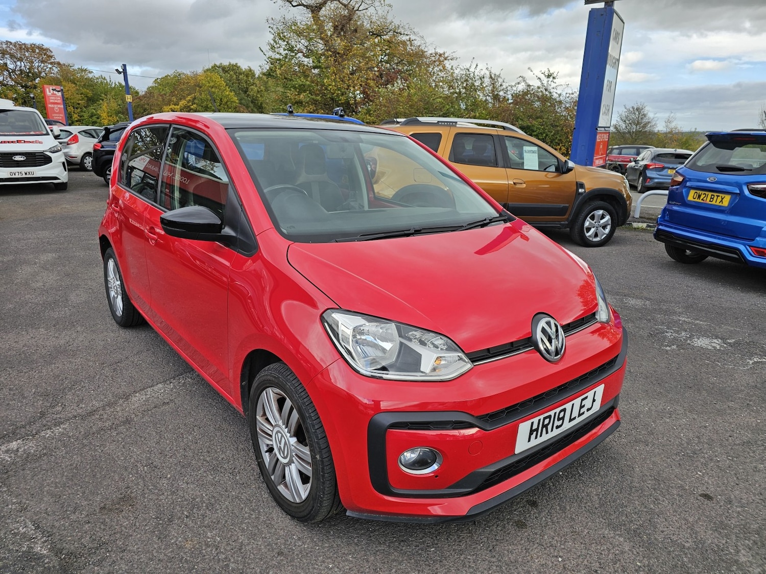 Used Volkswagen up! 2019 for sale - 76397060: Photo 1