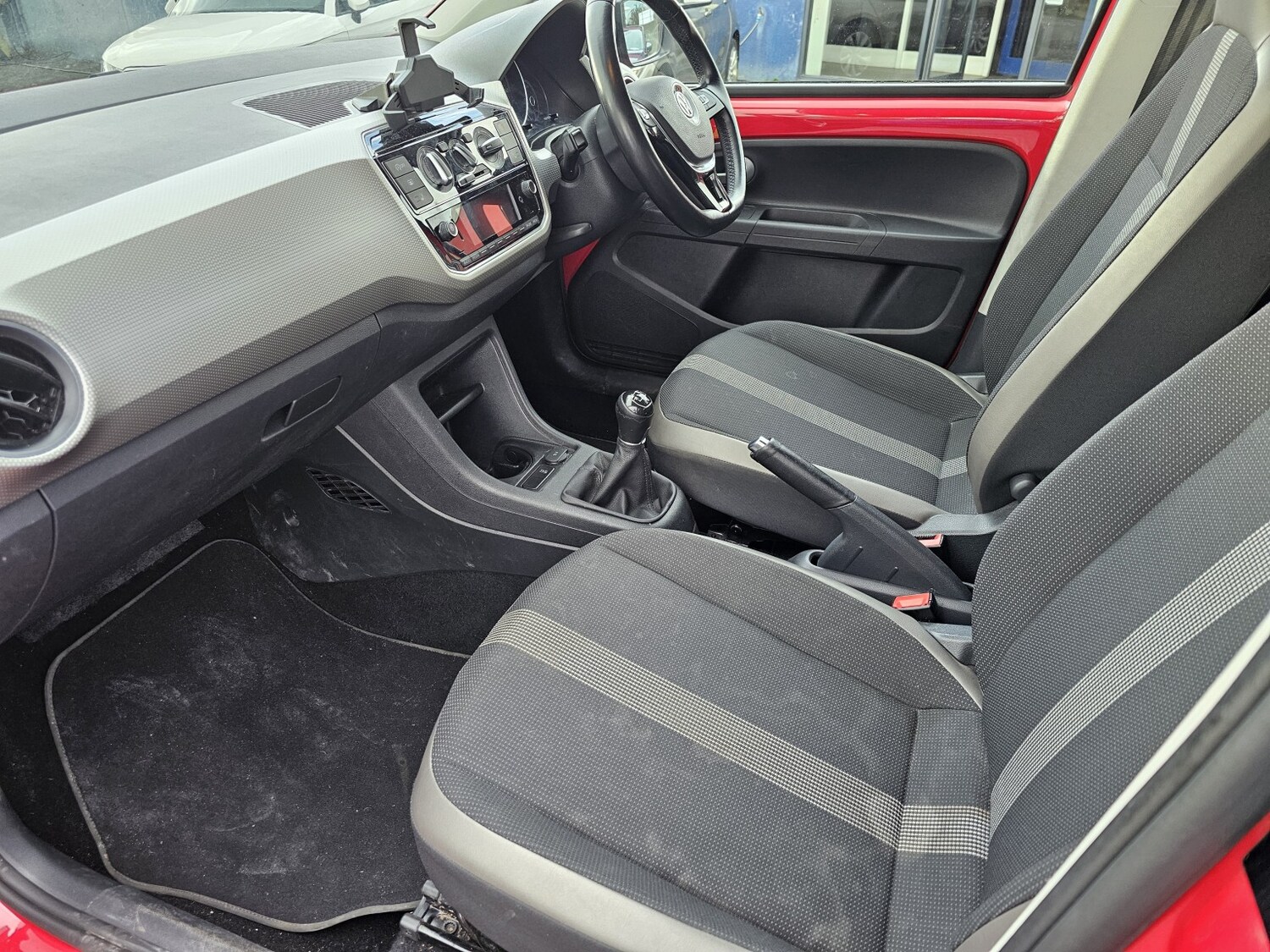 Used Volkswagen up! 2019 for sale - 76397060: Photo 13