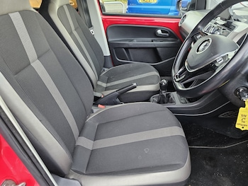 Used Volkswagen up! 2019 for sale - 76397060: Photo