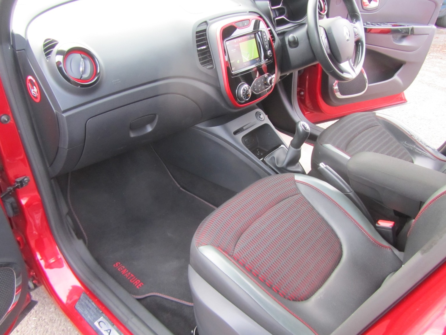 Used Renault Captur 2014 for sale - 76521084: Photo 27