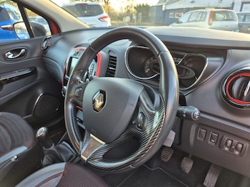 Used Renault Captur 2014 for sale - 76521084: Photo