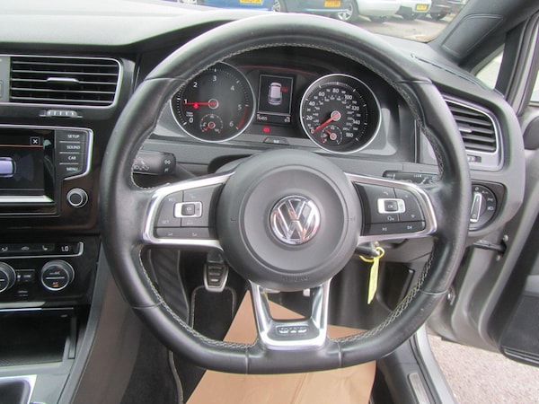 Used Volkswagen Golf 2013 for sale - 74356840: Photo 20