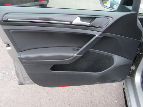 Used Volkswagen Golf 2013 for sale - 74356840: Photo 28
