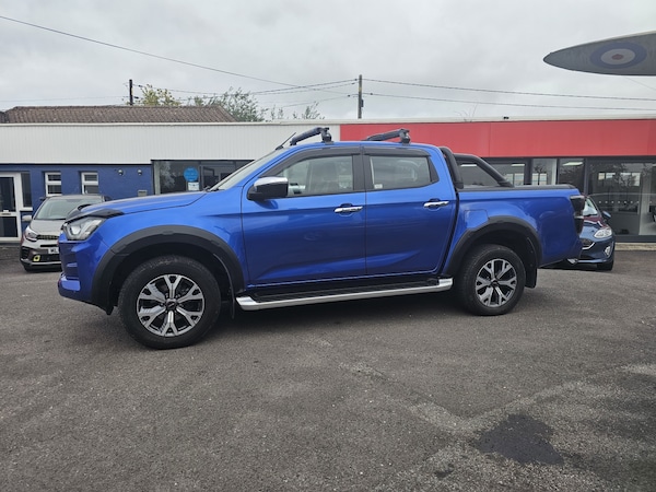 Used Isuzu D-Max 2023 for sale - 76186809: Photo 2