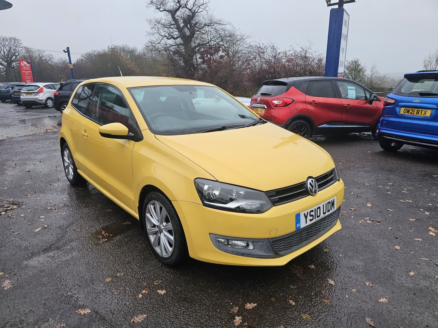 Used Volkswagen Polo 2010 for sale - 76855401: Photo 1