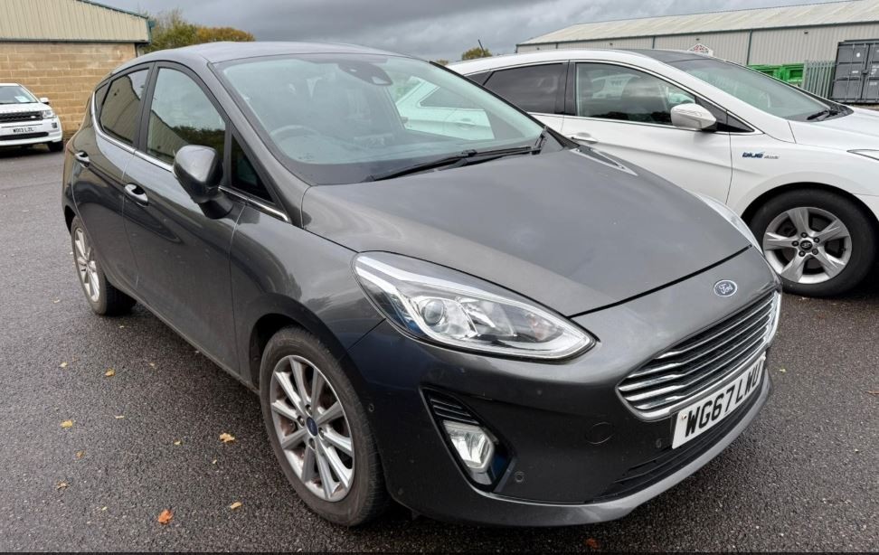 Used Ford Fiesta 2017 for sale - 76497401: Photo 1