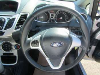 Used Ford Fiesta 2010 for sale - 73573835: Photo